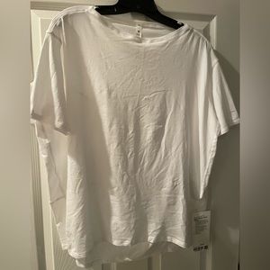 LuLuLemon Back in Action Short Sleeve Shirt - White
